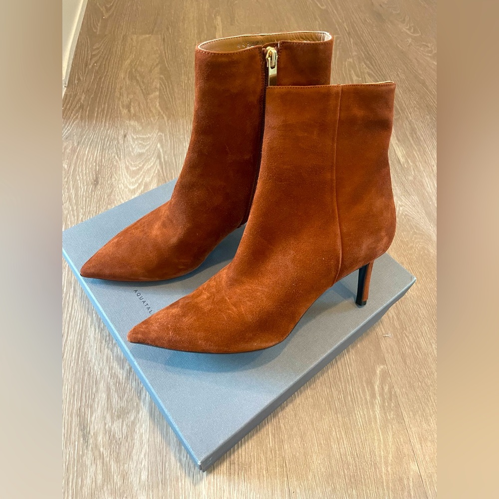 Aquatalia brown suede boots: size 10